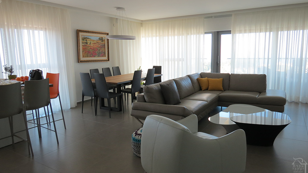Haifa_David_Towers_1_Livingroom_1
