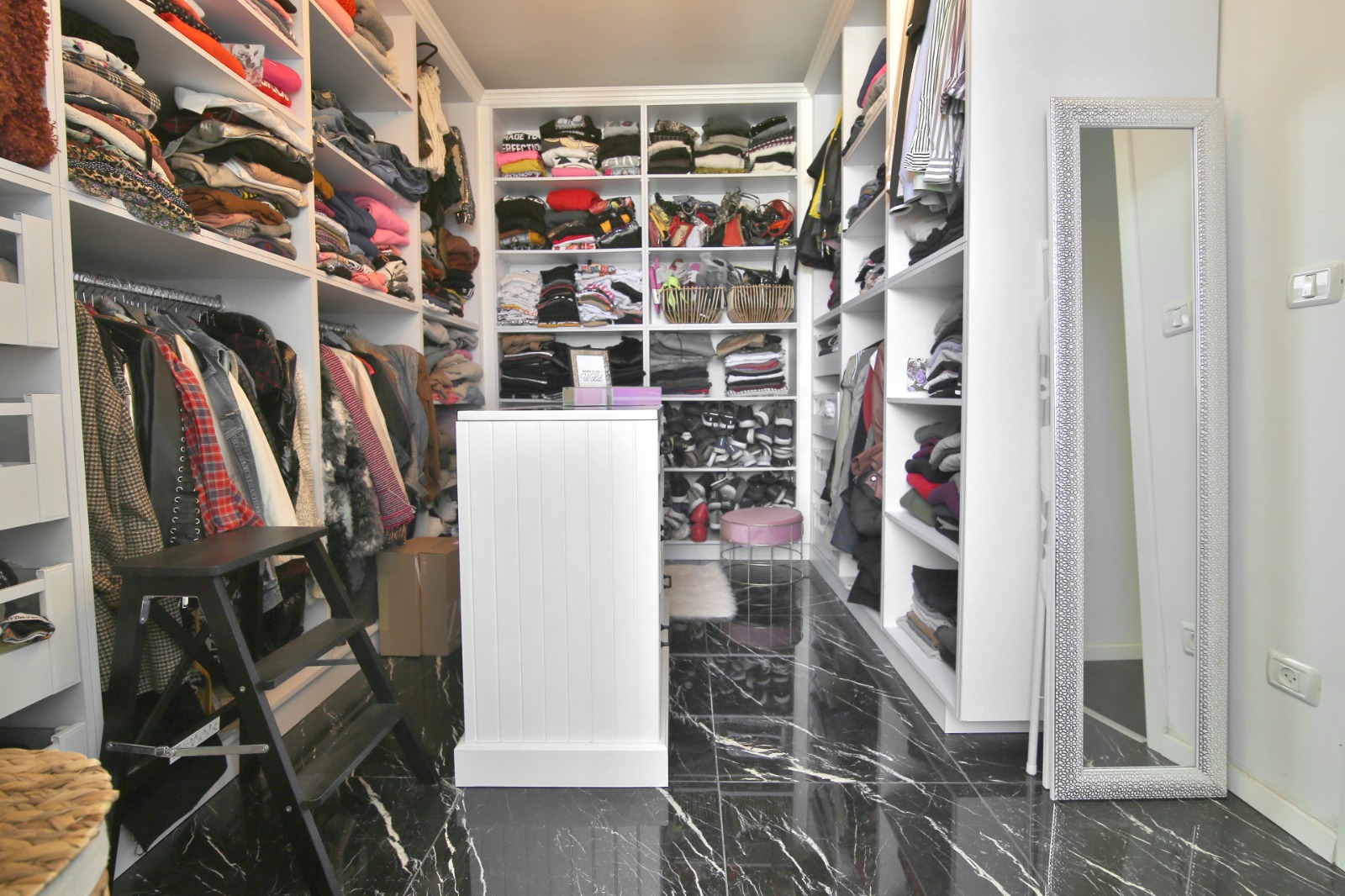 מעצבת-פנים-גבעת-אלונים (23)