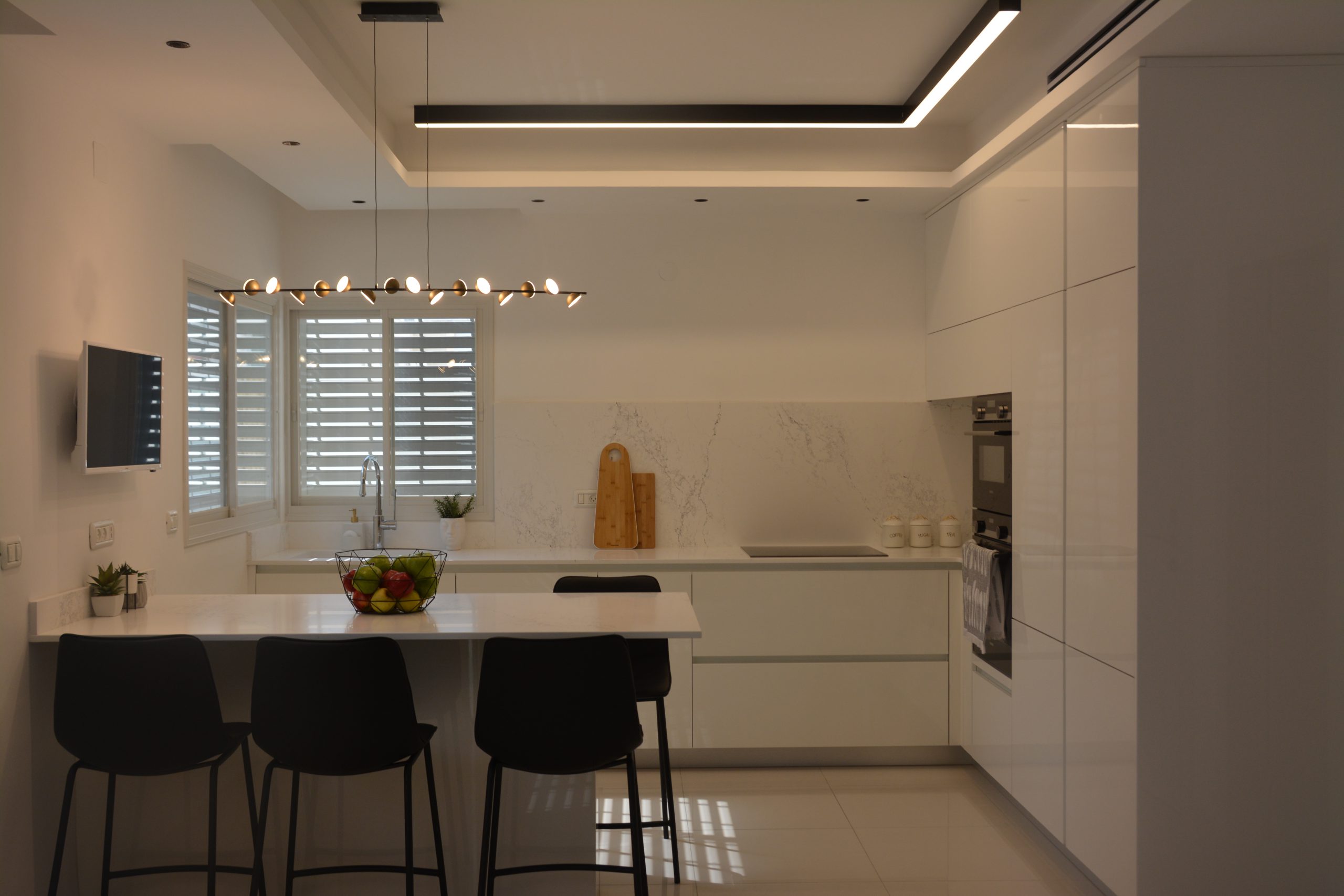 עיצוב-פנים-דו-משפחתי (20)