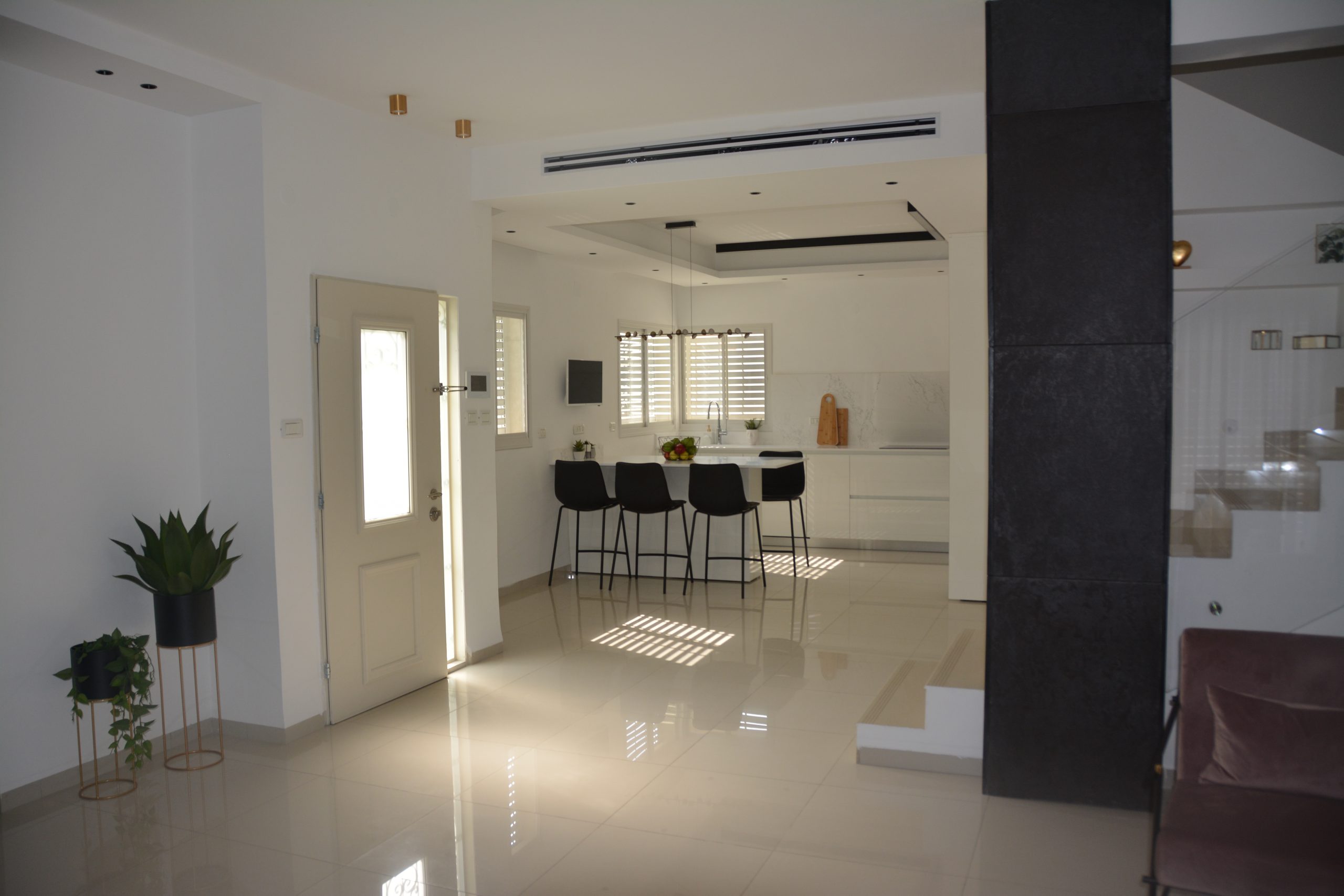 עיצוב-פנים-דו-משפחתי (26)