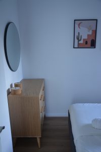 מעצבת פנים airbnb נהריה