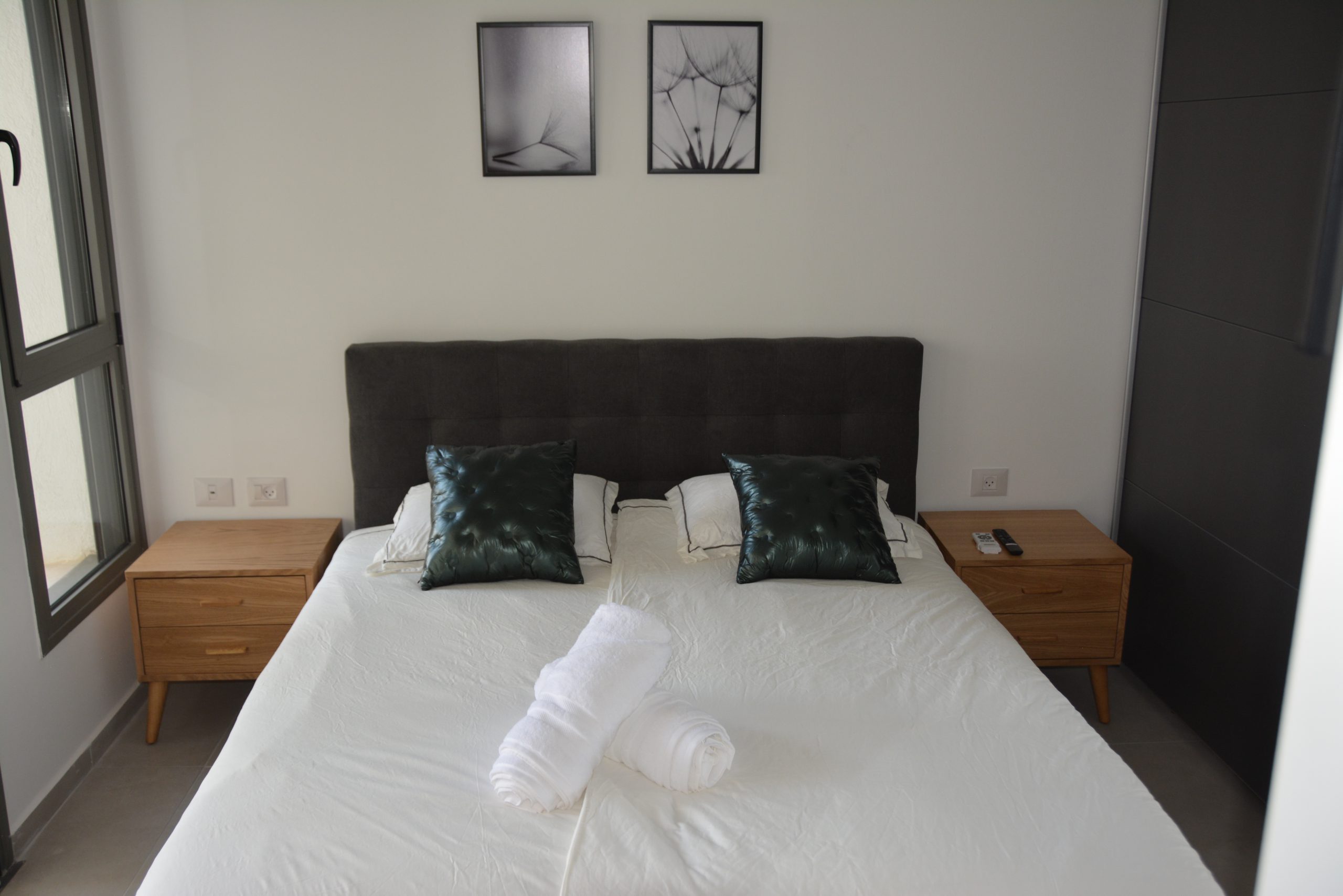 מעצבת פנים airbnb נהריה