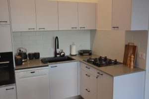 מעצבת פנים airbnb נהריה